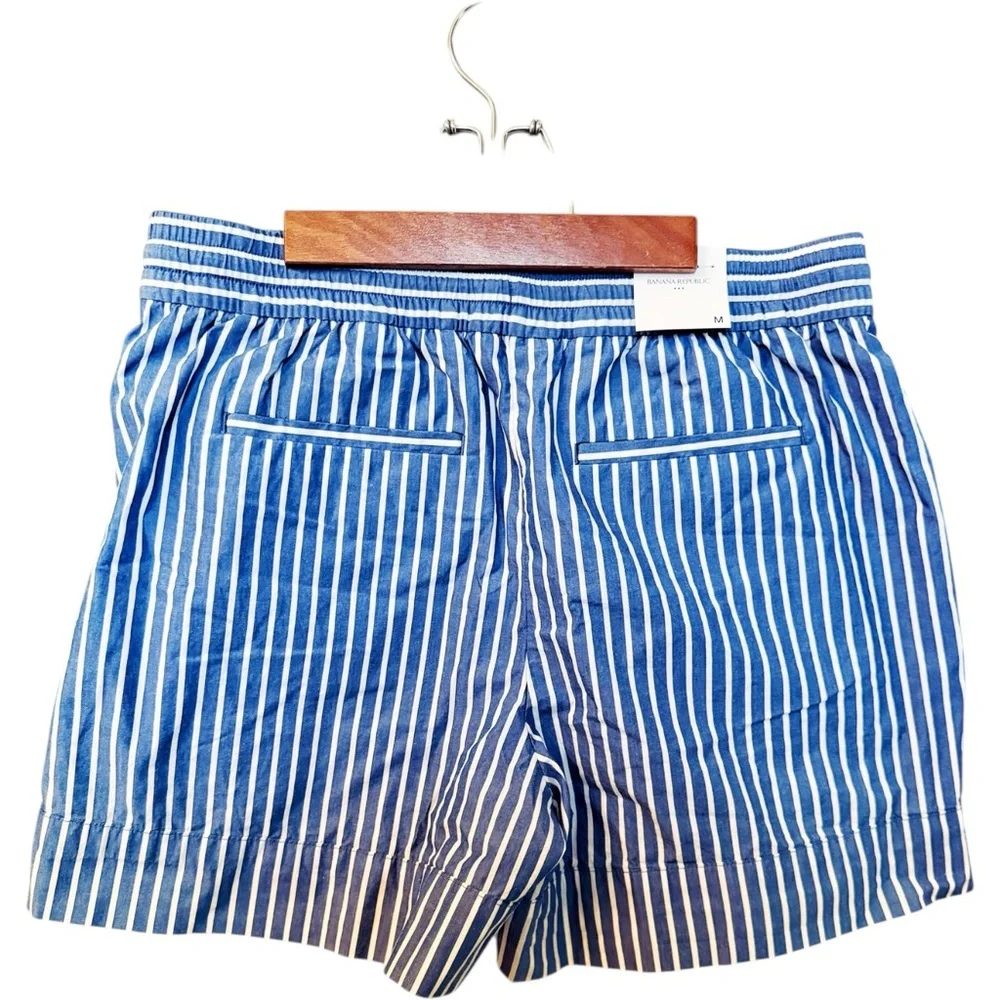 Banana Republic Midrise Drawstring Shorts – Blue & White Stripe (Size M) - Picture 5 of 8